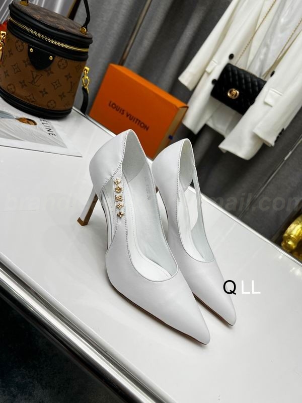 Louis Vuitton Women's Shoes 59